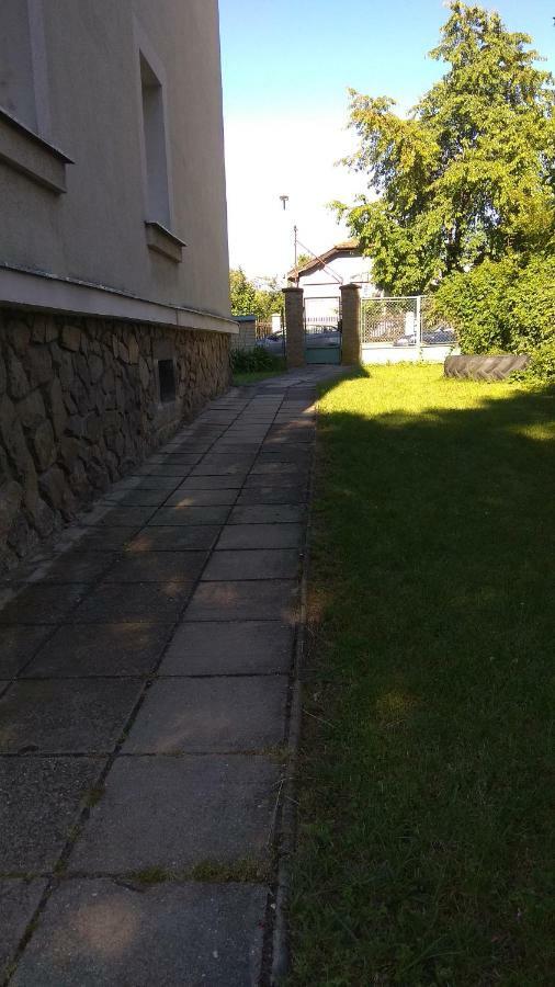 Apartmanovy Byt Trebon Bagian luar foto