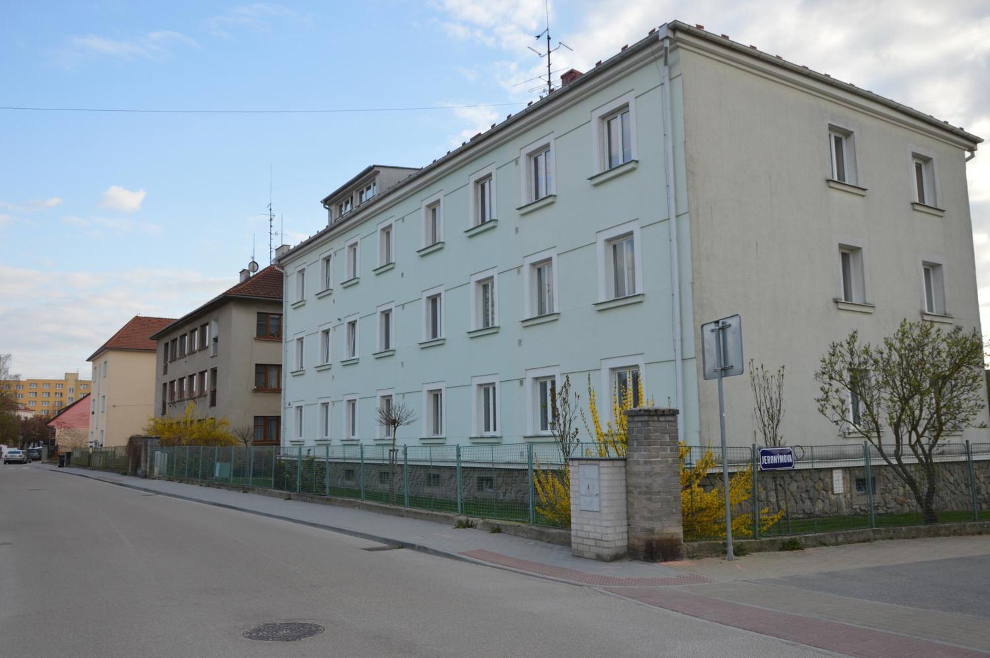 Apartmanovy Byt Trebon Bagian luar foto